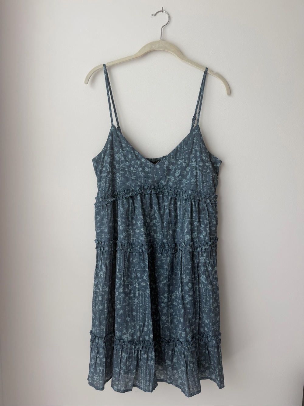 Trixxi Blue Floral Tiered Spaghetti-Strap Camisole Dress